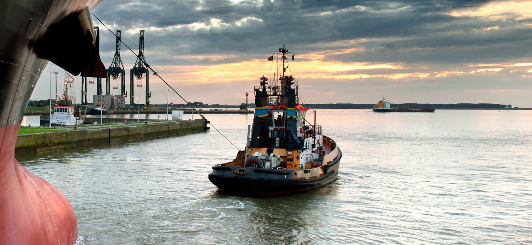 Key roles on tugboats
